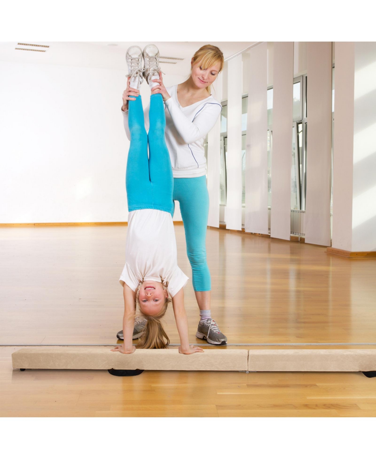 Skonyon Folding Balance Beam with Solid Wood Base and Anti-slip Bottom