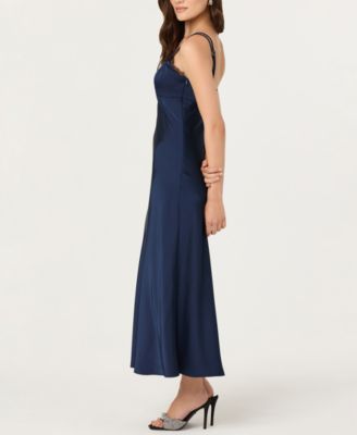 Women's Nevaeh Sweetheart Neck Midi Dress