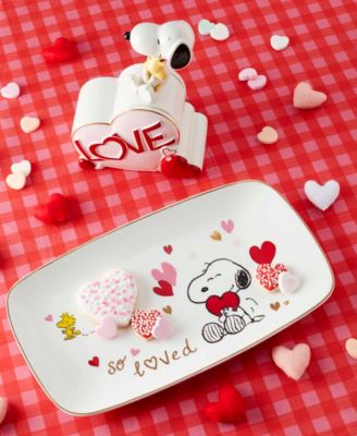Snoopy Valentine's Day Hors D'oeuvres Tray