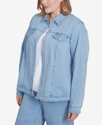 Plus Size Classic Fit Denim Jacket