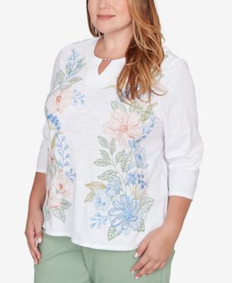 Plus Size St. Augustine Blooming Floral Embroidered Split Neck Top