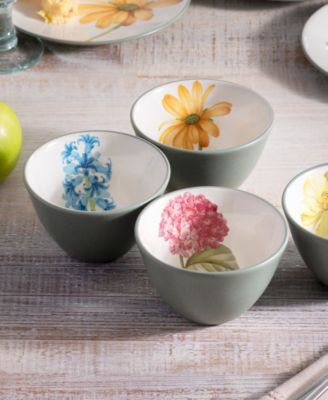 Set of 4 Colorwave Mini Floral Bowls