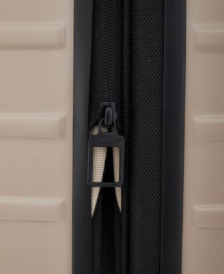 Tilburg 22" Carry-On Laptop Luggage