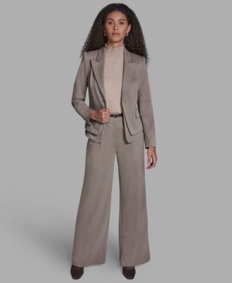 Women's Peak Lapel One-Button Blazer