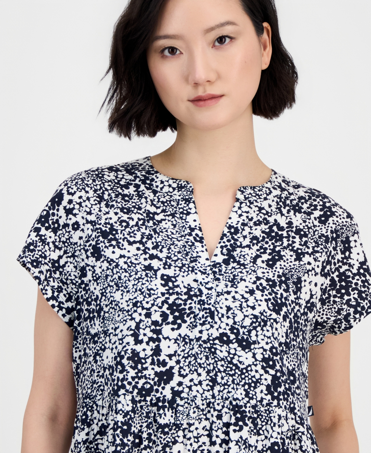 Nautica Jeans Women's Shadow Floral Tiered Midi Dress