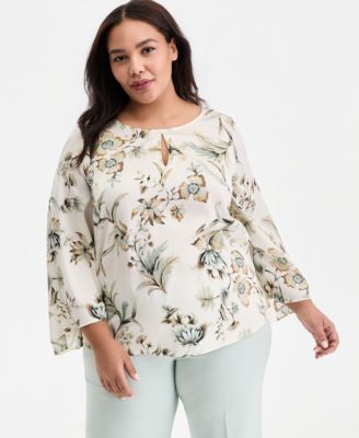 Plus Size Printed Keyhole-Neck Bell-Sleeve Top