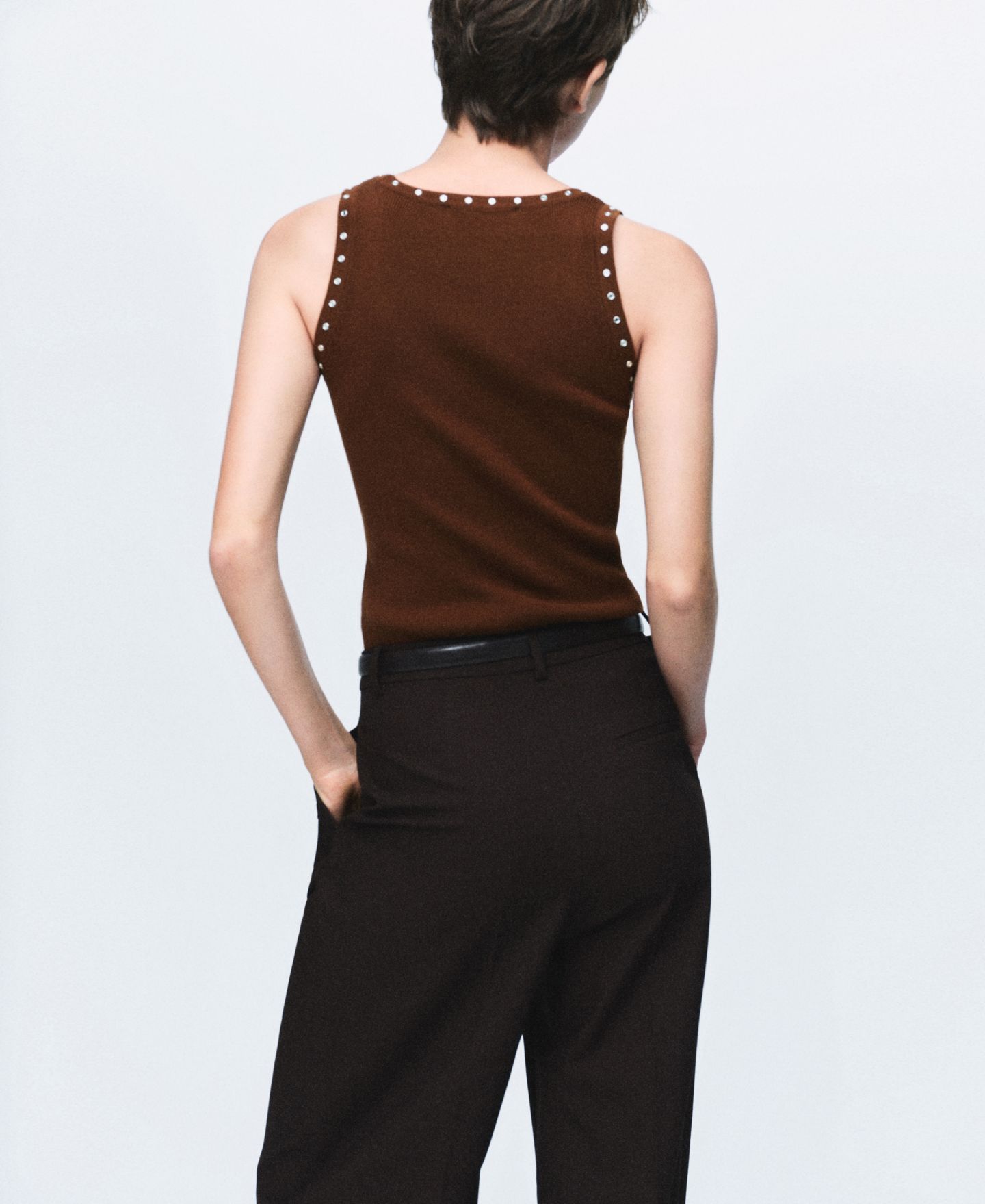 Женский топ Mango Knitted Studs, цвет: Коричневый — фото 2