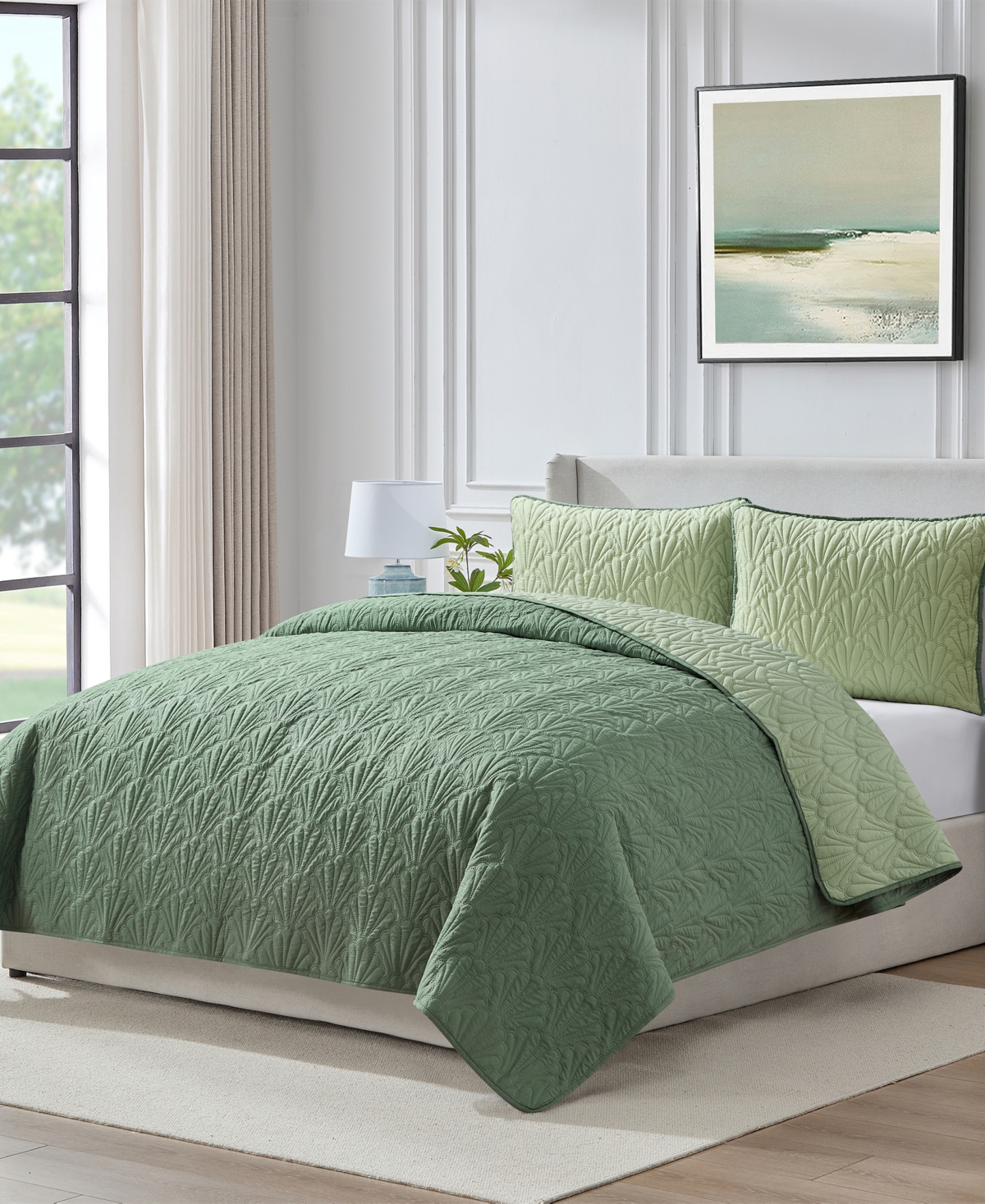 Seventh Studio Seashell Reversible -Piece Quilt Set