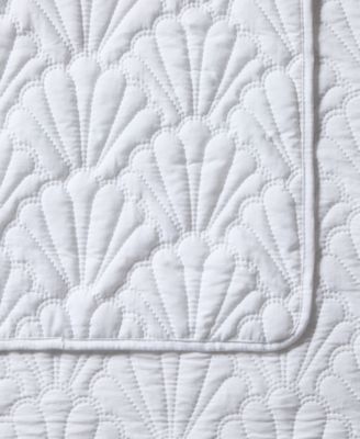 Seashell Reversible 3-Piece Quilt Set, Full/Queen