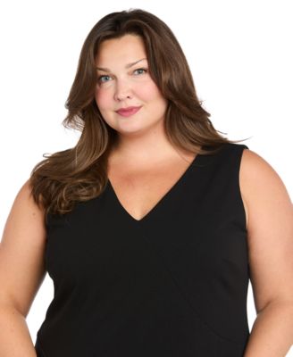 Plus Size Sleeveless V-Neck Midi Dress