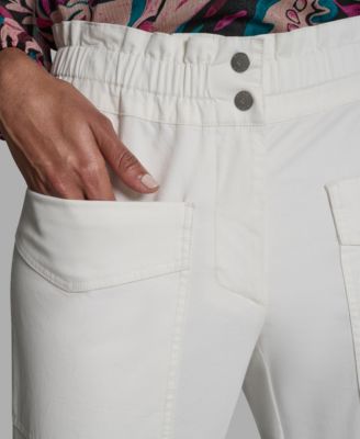 Women's Patch Pockets Mid-Rise Pants