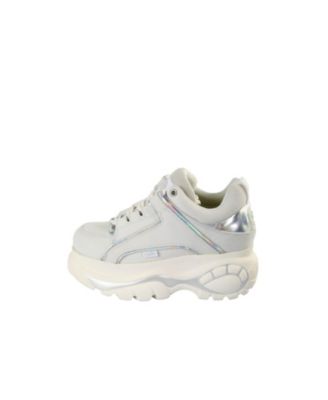 Women's Classic Low Leather Sneaker