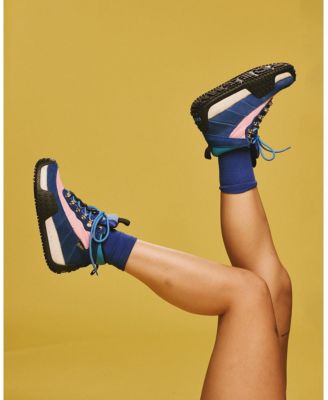 Women's Navigators Sneaker