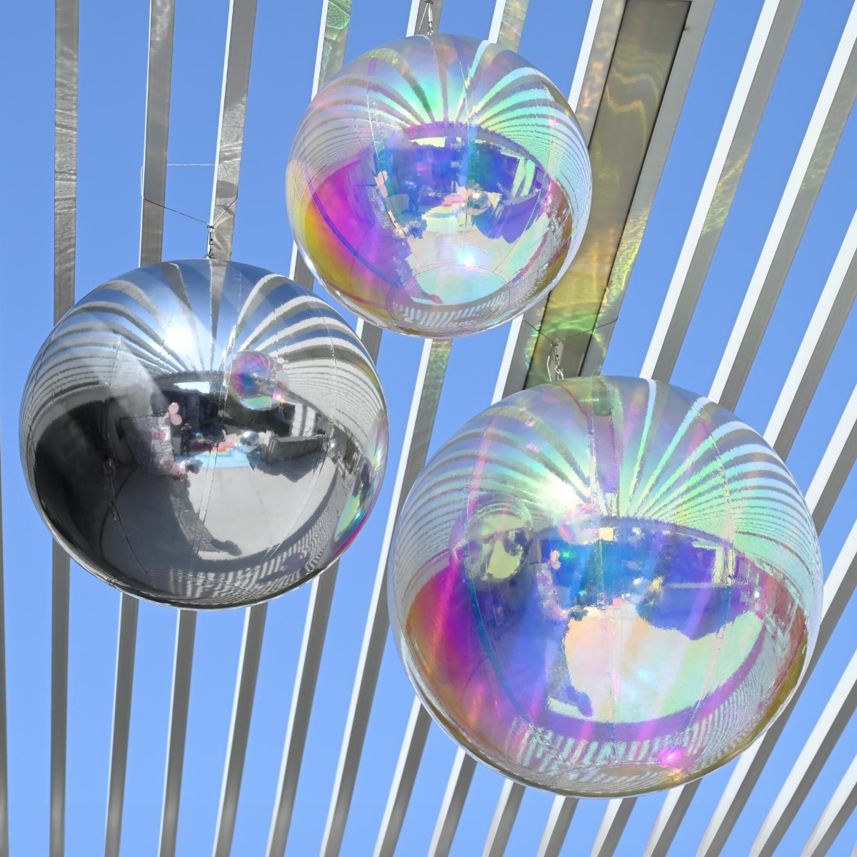 Yescom 20" Inflatable Mirror Ball Giant Iridescent Reusable Large Disco Balloon Decoration for Party Wedding Event Stage Decor