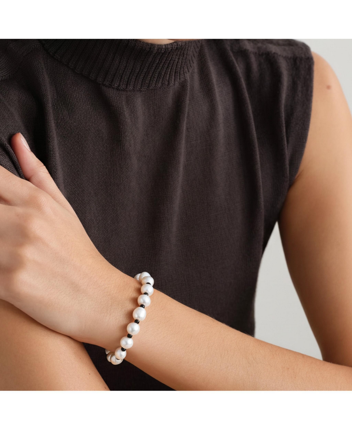 Joey Baby 18K Gold Plated Freshwater Pearl with Black Japanese Beads - Victoria Bracelet 9" For Women and Girls