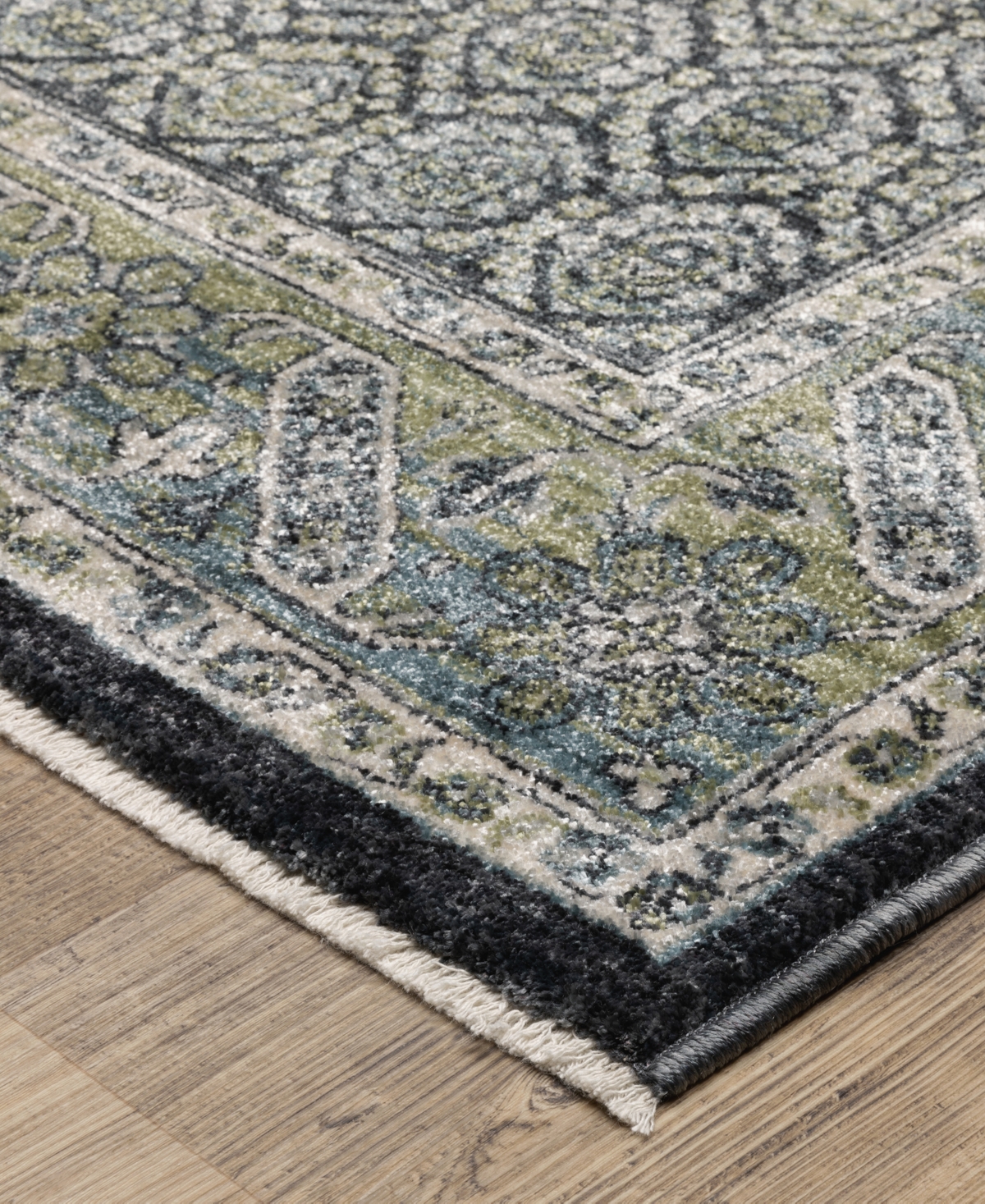 Oriental Weavers Eliana ELI01 2'3''x7'6'' Runner Area Rug