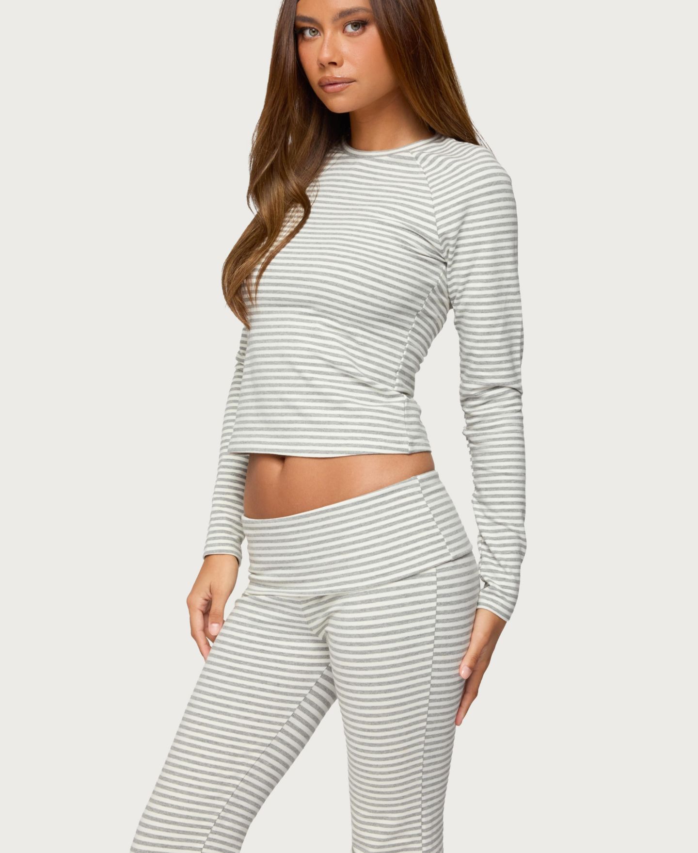 Женская футболка Edikted Kaeli Stripey Long Sleeve, цвет: Серый белый — фото 4