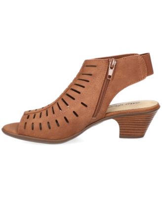 Women's Elevate Block Heel Sandals