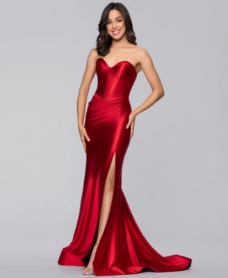 Juniors' Strapless Fitted Long Gown