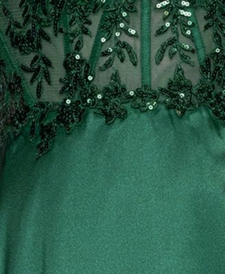 Juniors' Sequin Detail Sweetheart Neck Gown
