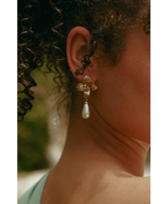 Iris Blossom Pearl Earrings