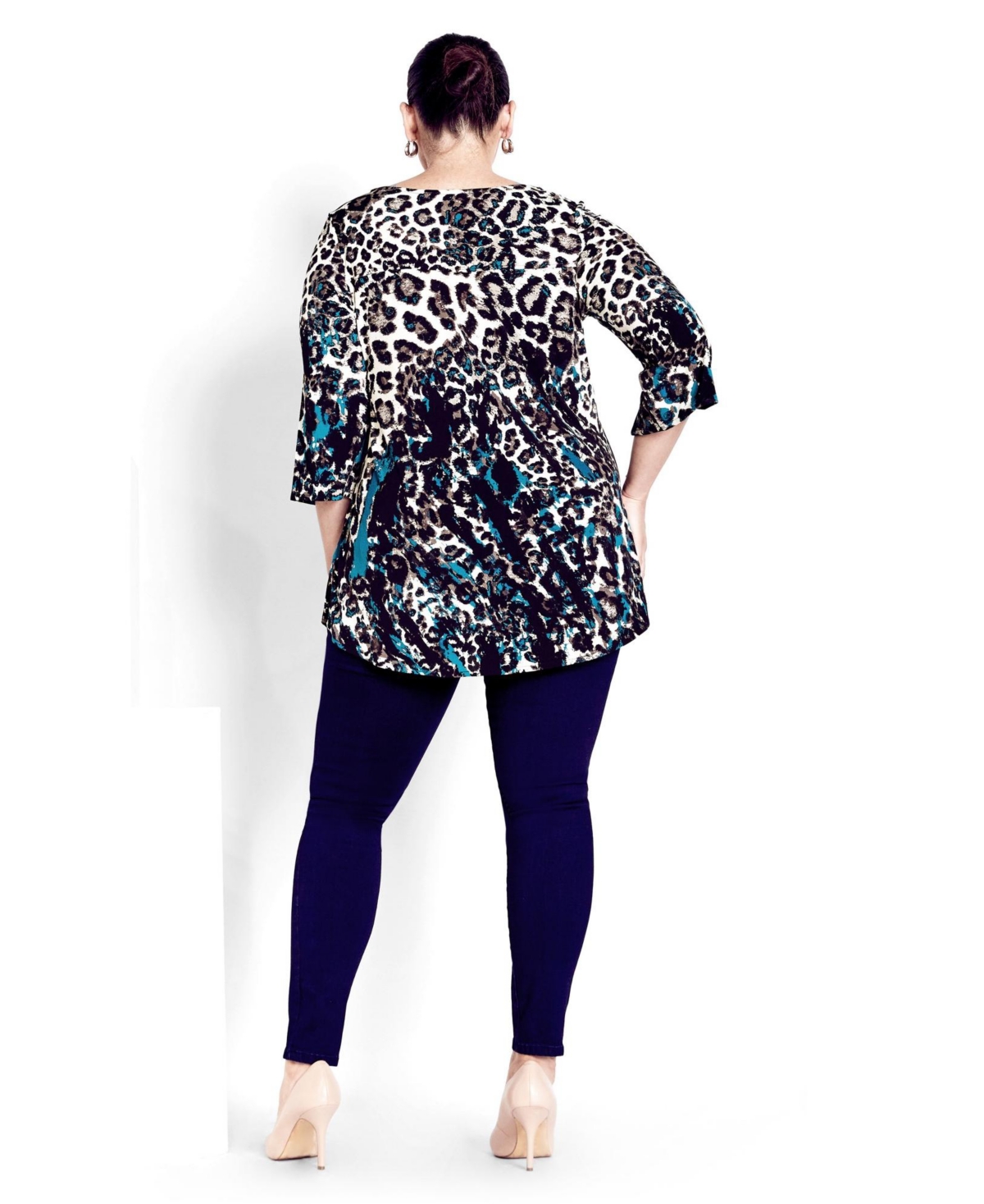 Avenue Women's Leona Zip Top