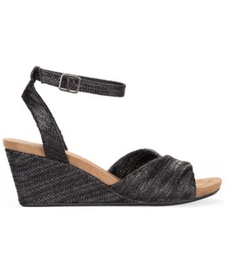 Women's Milliee Round Toe Wedge Sandals