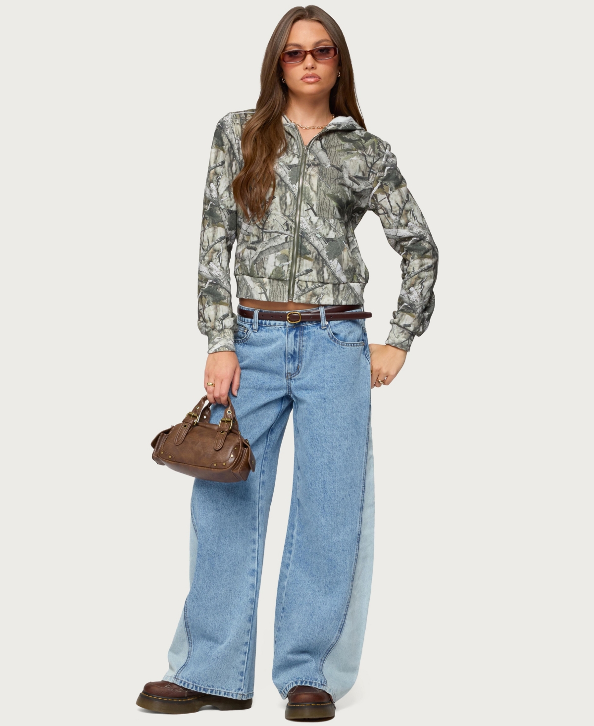 Edikted Women's Genna Contrast Panel Low Rise Jeans