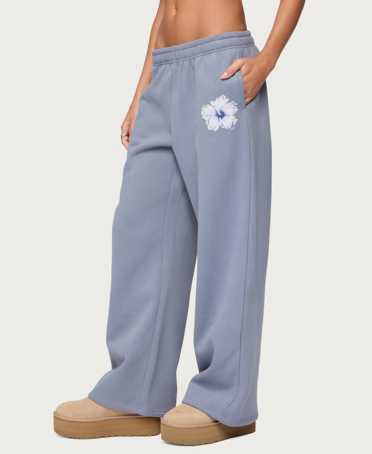 Edikted Women's Tropical Bloom Sweatpants