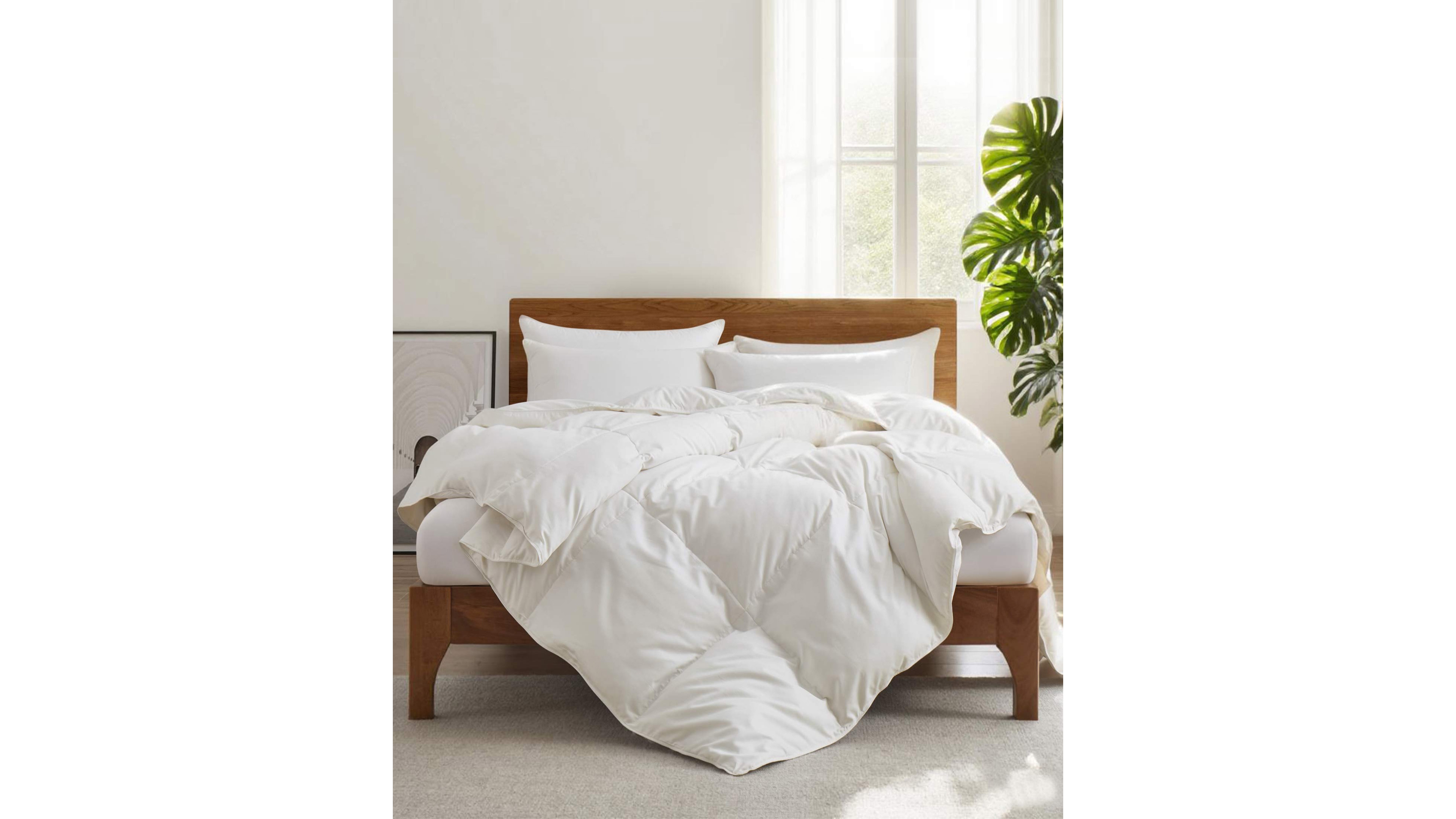 Unikome Ultra Lightweight Goose Down Feather Fiber Comforter, King