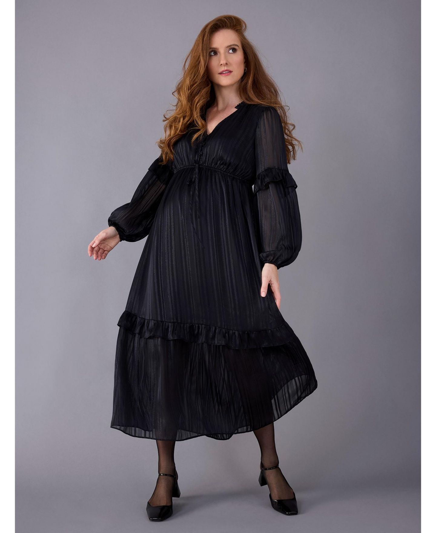 Женское платье Motherhood Maternity Motherhood V-Neck Long Sleeve Tiered Maxi, цвет: Чёрный — фото 5