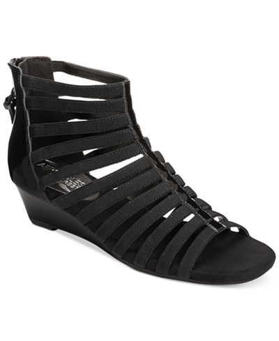 Aerosoles Yet Plane Flat Sandals