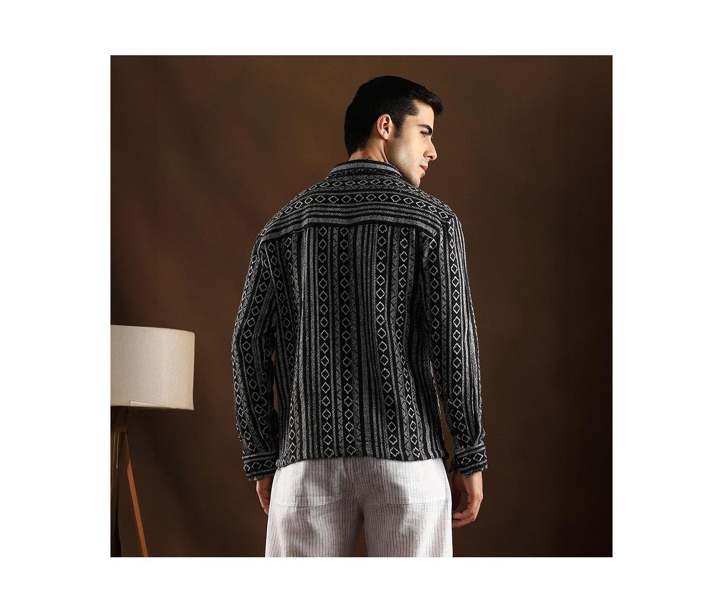 Мужская рубашка Cahoot Campus Sutra Onyx Black Folk-Weave, цвет: Чёрный — фото 4