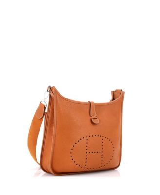 Pre-Owned HERMES PM Evelyne Bag Gen III Clemence