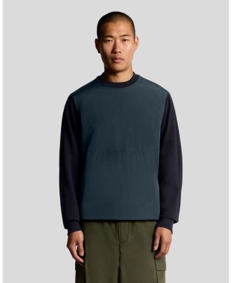 Men's Half Raglan Hybrid Long Sweatshirt.