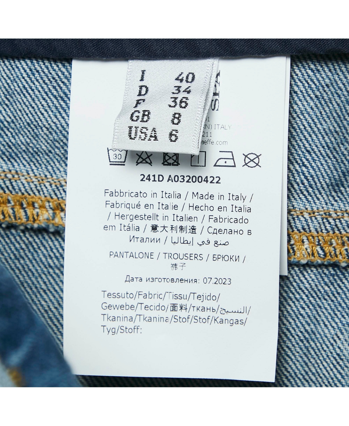 Pre-Owned Moschino Women's Couture Blue Denim Shorts