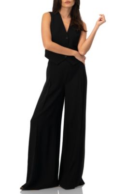 Women's Tailored Sleeveless Vest with Button Closure