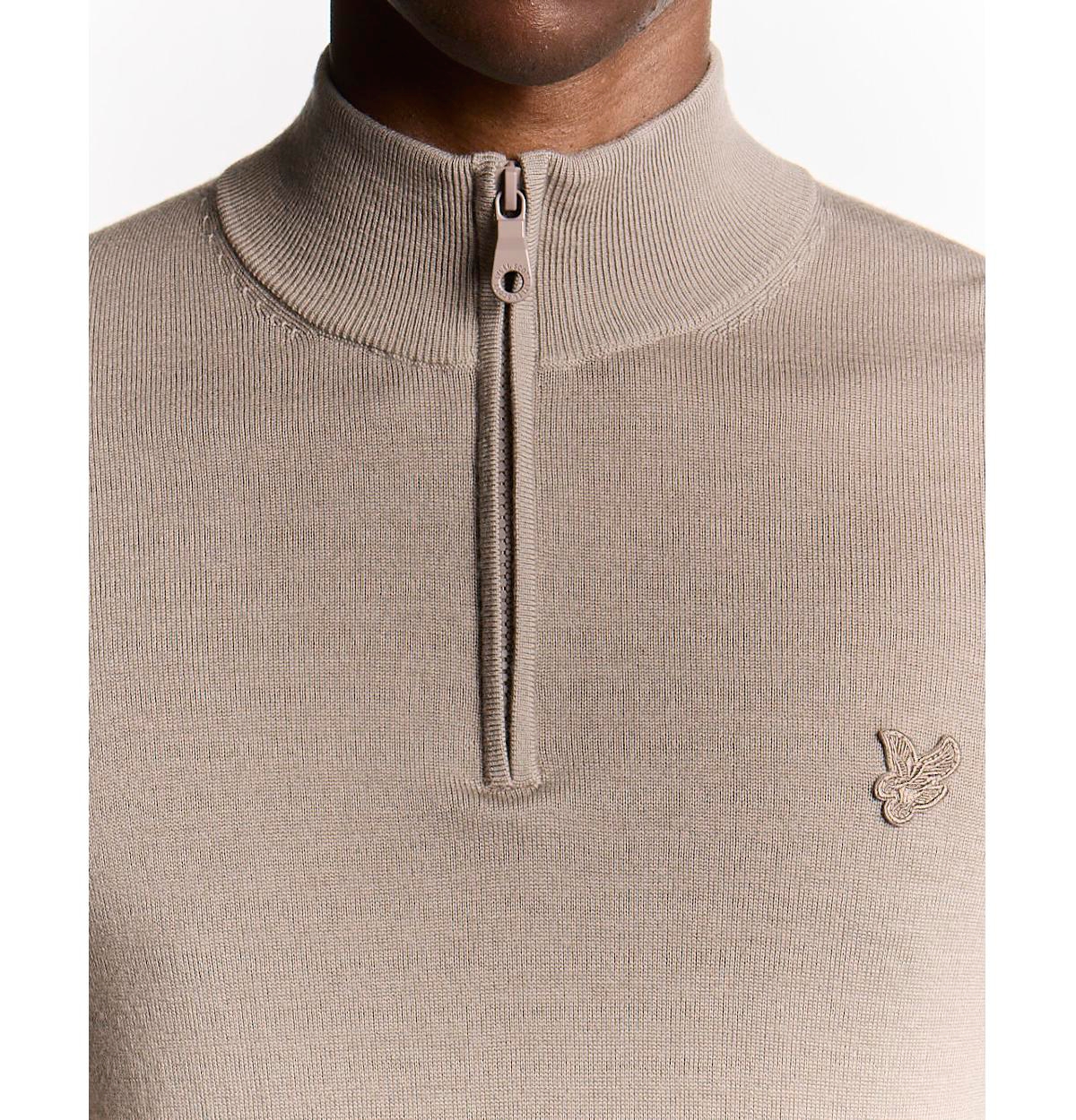 Lyle & Scott Men's Eagle Merino Quarter Zip Sweater