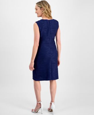 Women's Crewneck Wave Knit Sheath Dress