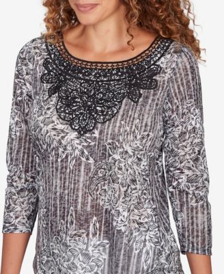 Petite Embellished Layered Floral Slub Knit Top
