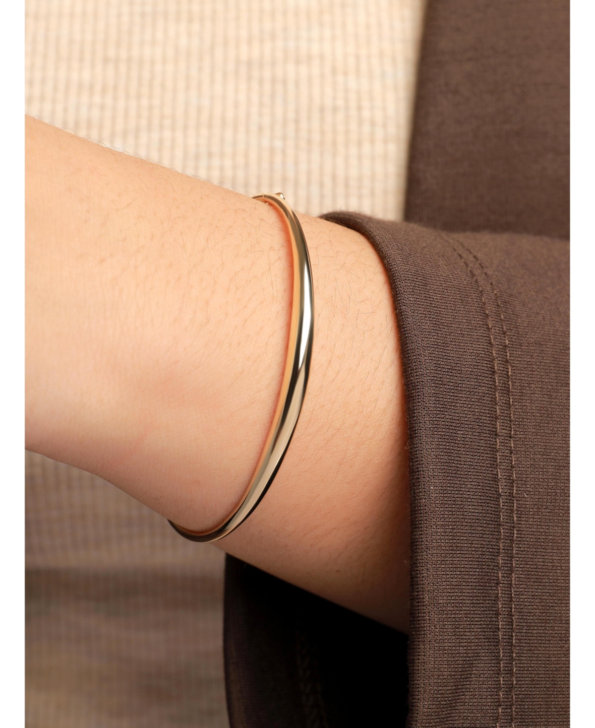 Devata Dome Bangle Bracelet in 14K Gold, Fits Small to Medium Wrist, approx. 4.4 grams