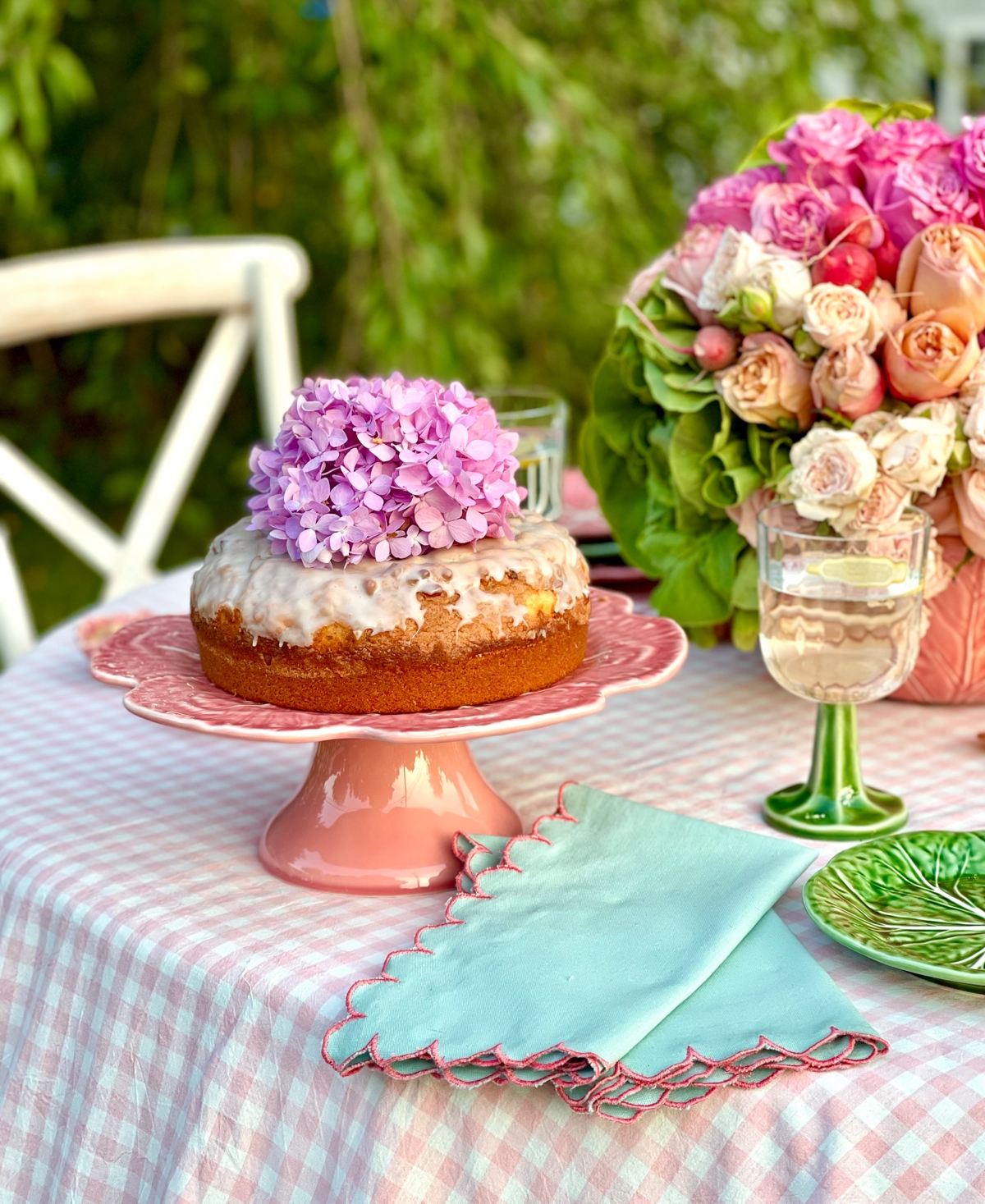 Bordallo Pinheiro Cabbage Cake Plate