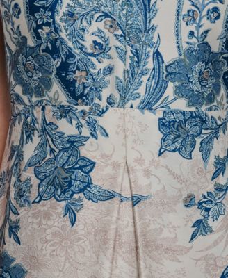 Women's Extended Cap Twist Gown