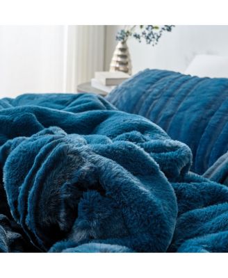 Chunky Bunny Freezin Waters Oversized Comforter Set