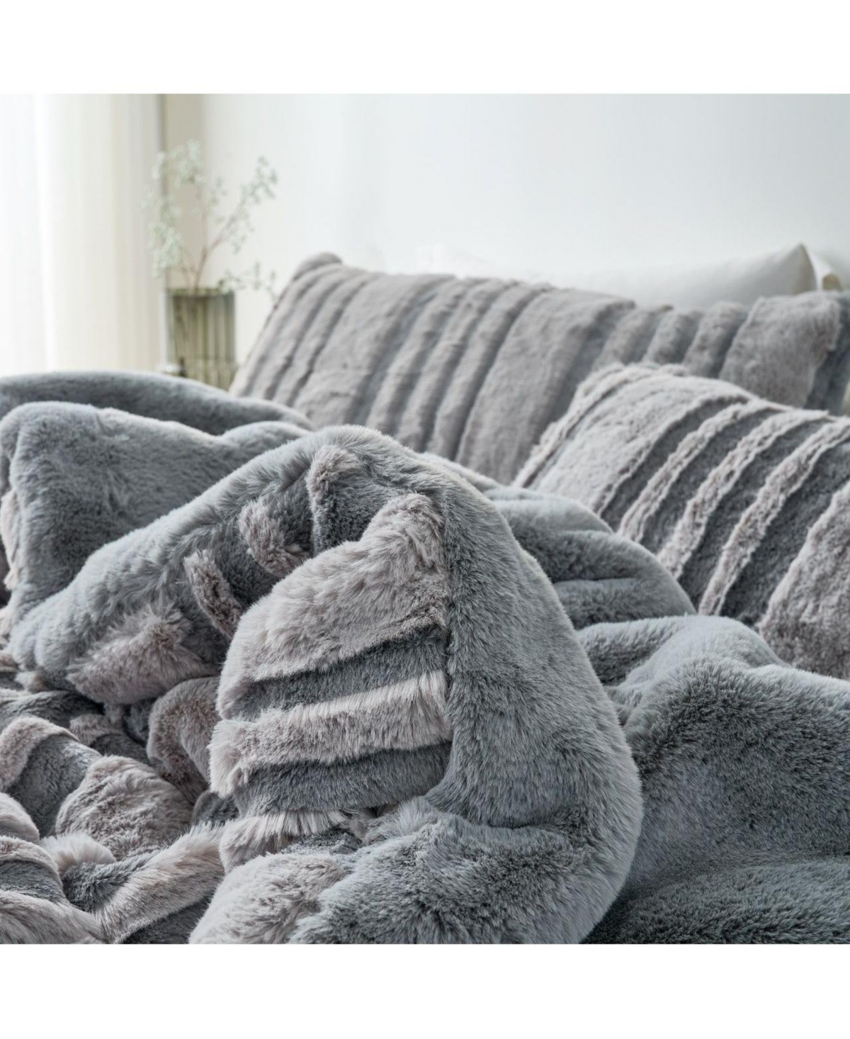 Chunkiest Chunky Bunny Freezin Waters - Coma Inducer Oversized Comforter Set