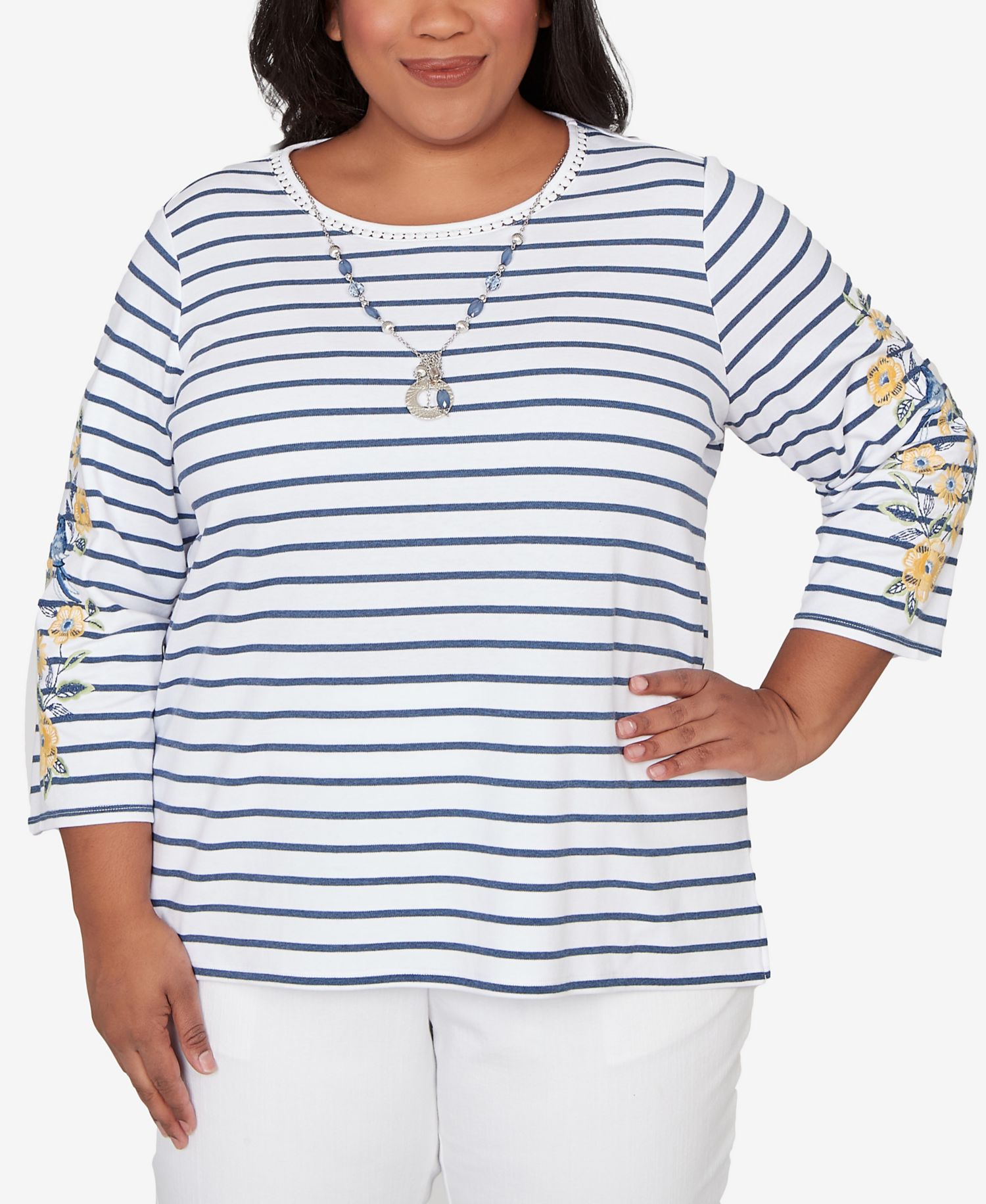 Plus Size Classic Floral Embroidered Stripe Top with Necklace