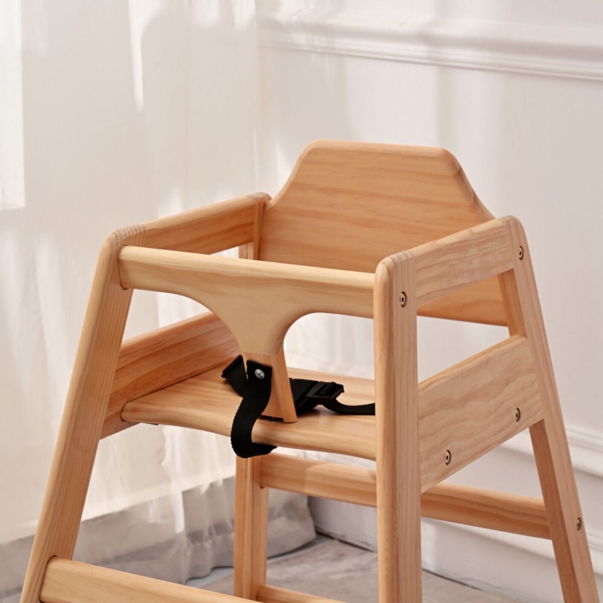Simplie Fun Sturdy Pine Wood Baby Chair with Adjustable Safety Straps