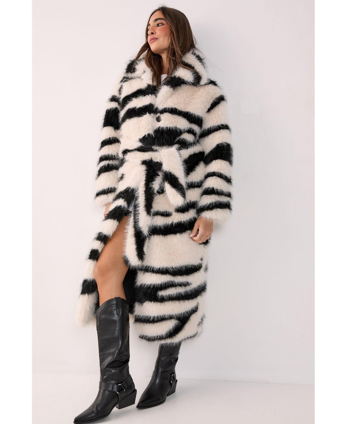 Nasty Gal Women's Faux Fur Collared Longline Coat