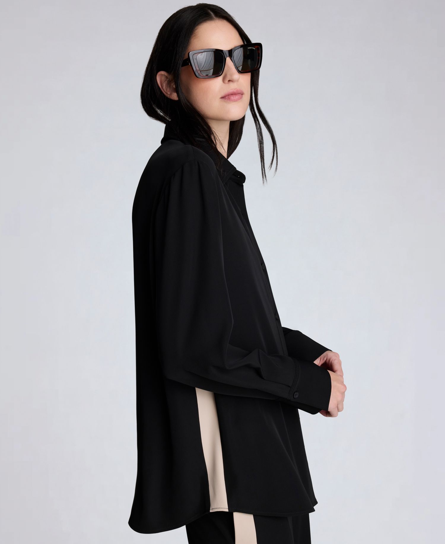 Women's Oversized Button-Front Collared Shirt