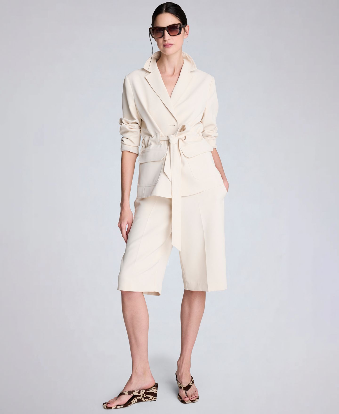 Женская куртка Kenneth Cole Notch Collar Vision Twill Belted, цвет: Устричный — фото 10
